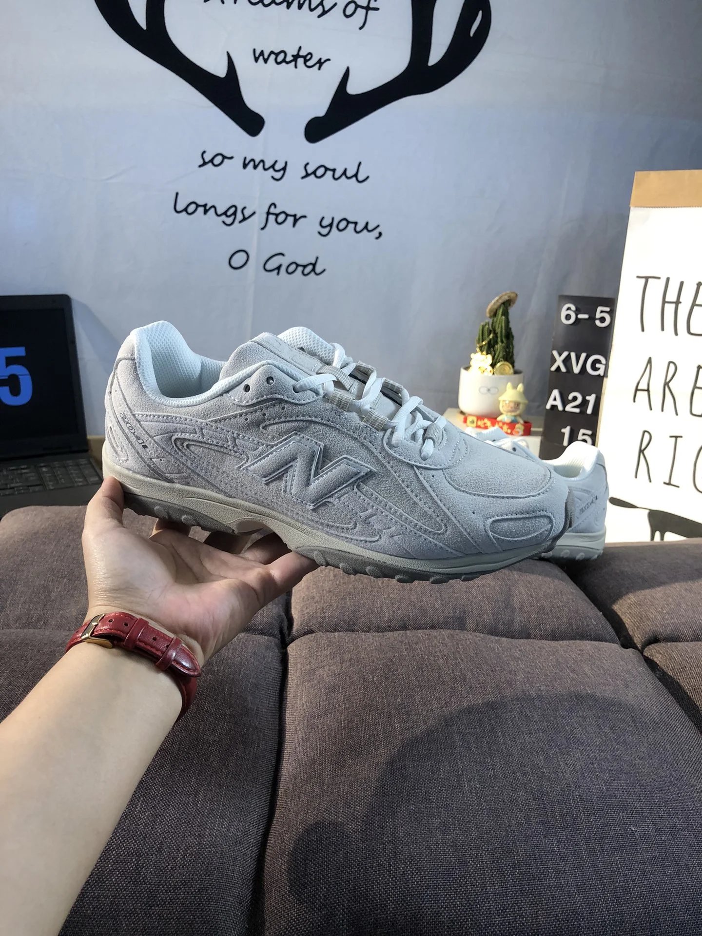 Casual Leather Sneakers Low Top Trainers Vaporous Gray - Gallery Image 7 - Detailed View