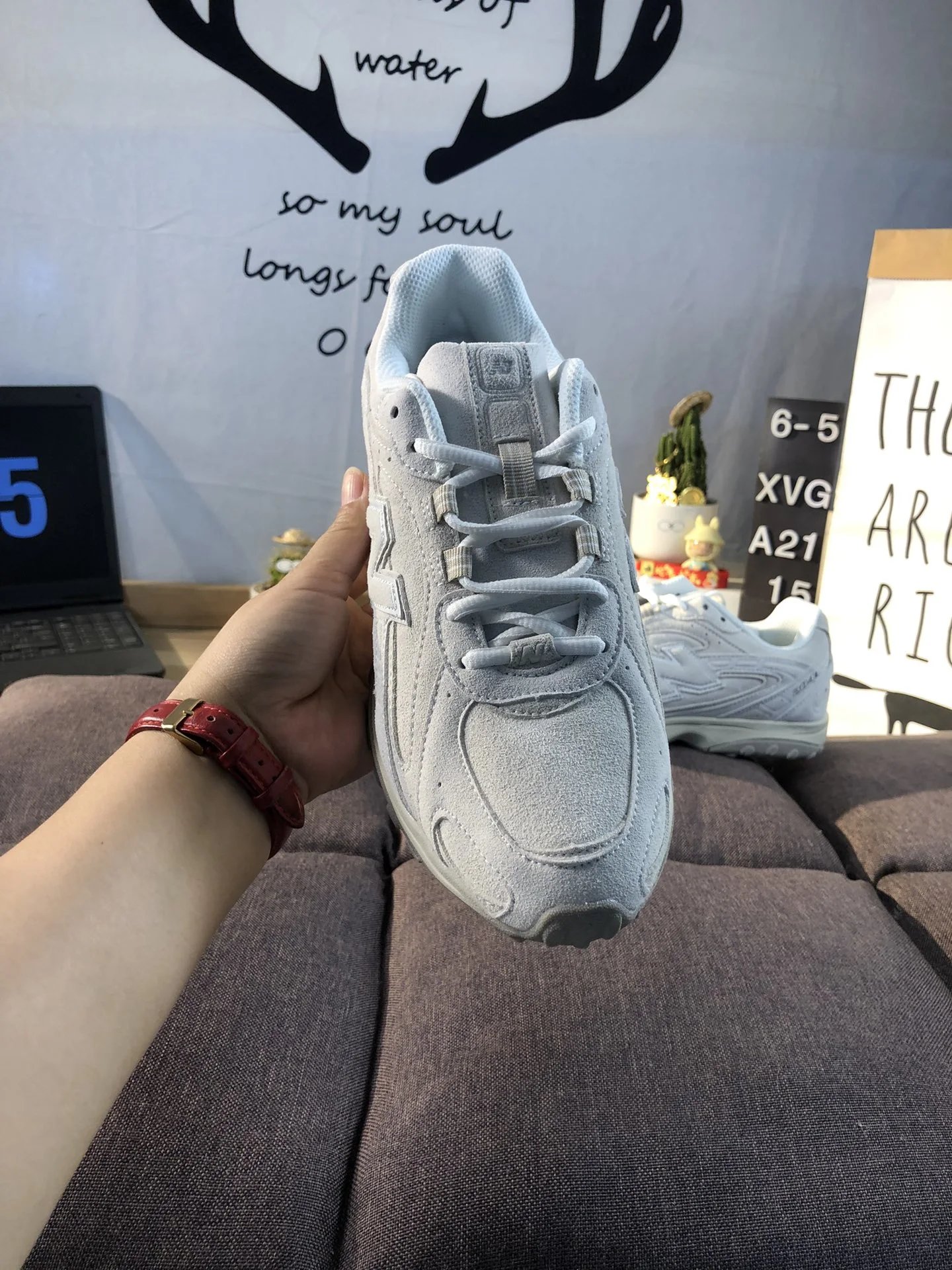 Casual Leather Sneakers Low Top Trainers Vaporous Gray - Gallery Image 8 - Detailed View