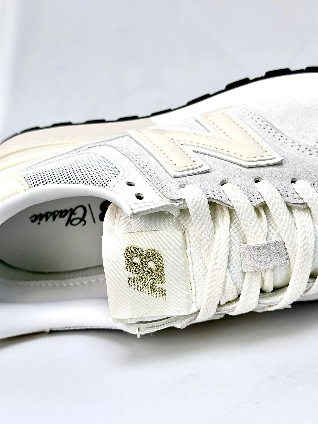 Retro Suede Sneaker Running Shoes in Off White - Gallery Image 8 - Detailed View