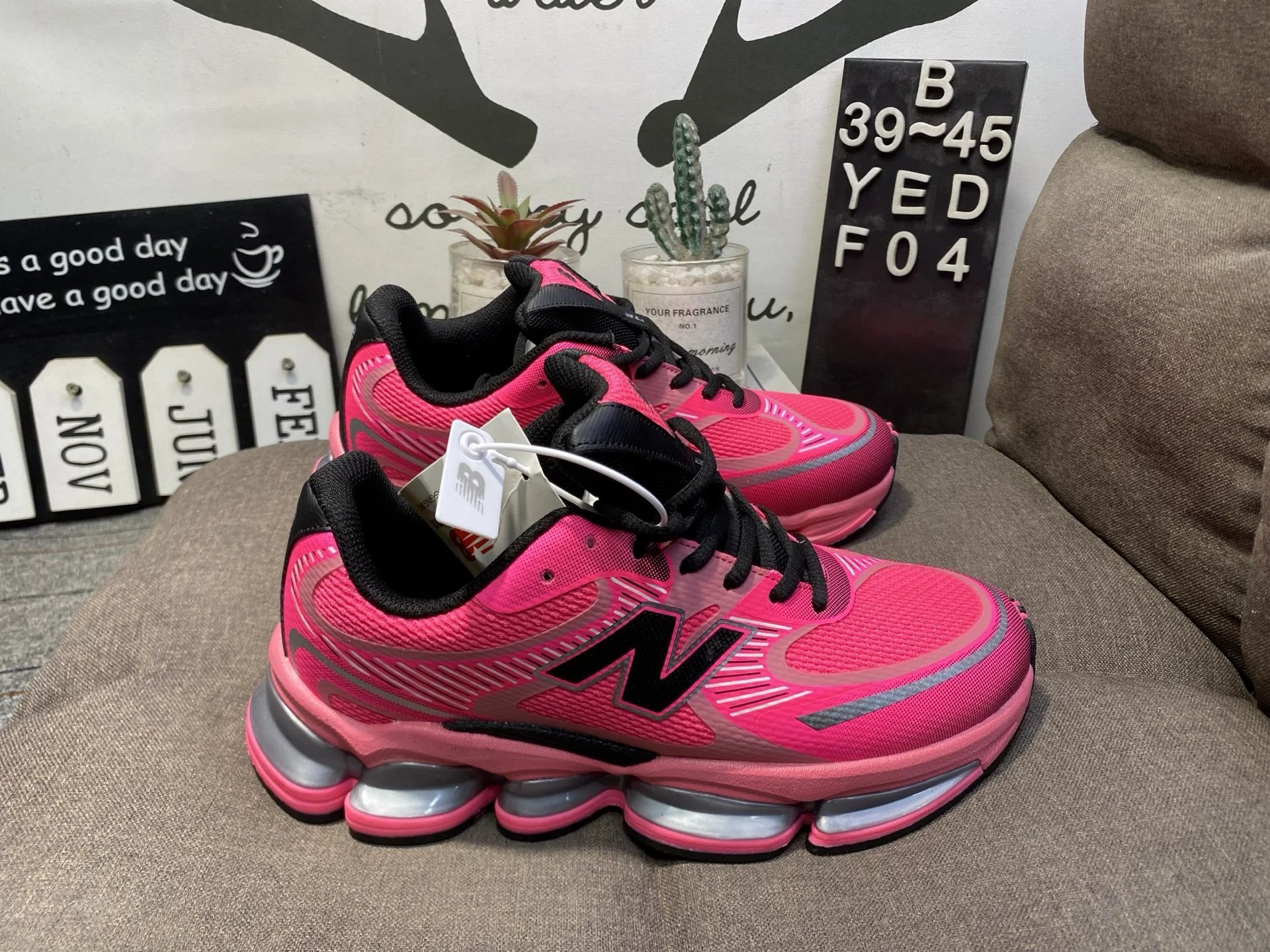 Retro Chunky Sneakers Platform Running Shoes Fuchsia - Gallery Image 1 - Detailed View