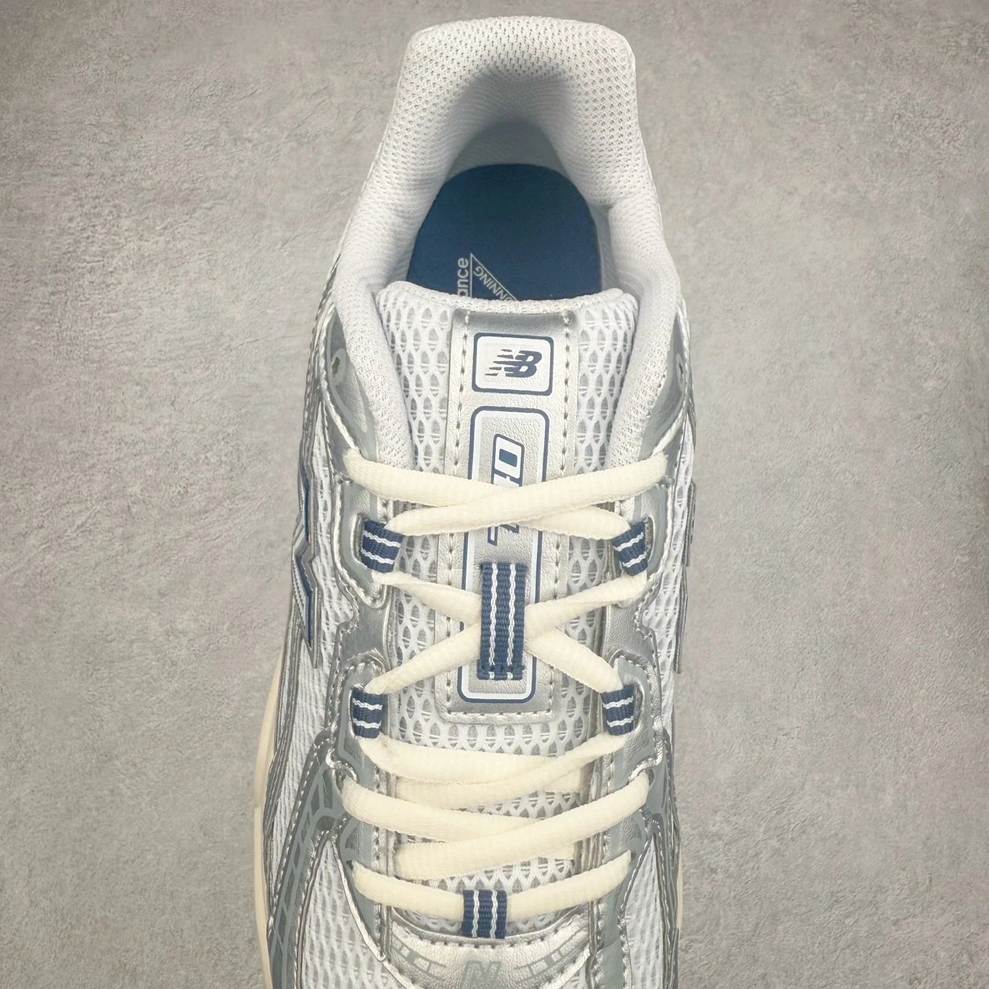 Retro Dad Sneakers Running Shoes Silver - Gallery Image 5 - Detailed View