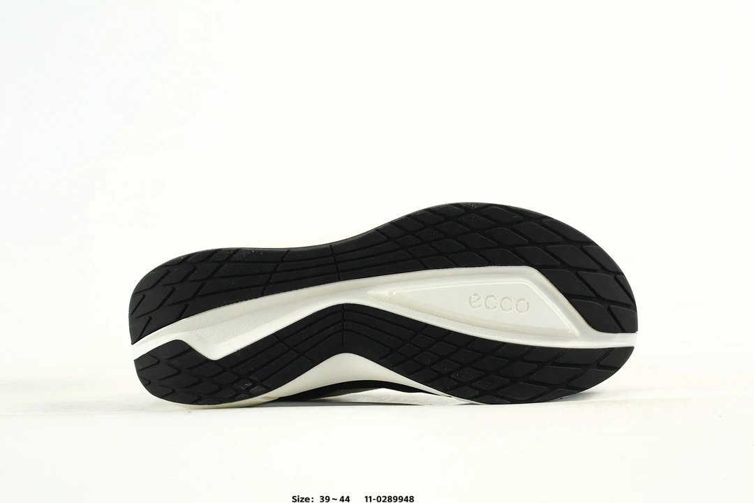 ECCO BIOM AEX Sneakers Black - Gallery Image 6 - Detailed View