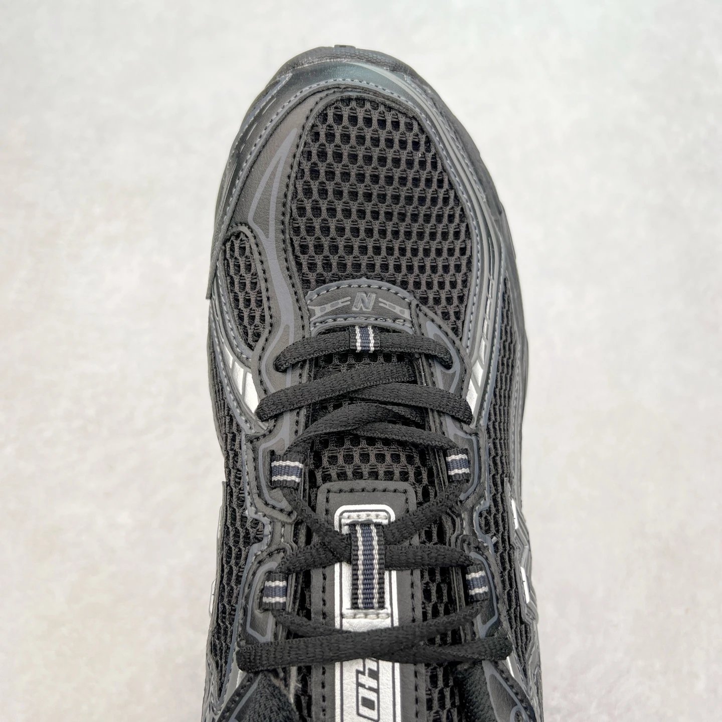 Retro Dad Sneakers Mesh Running Shoes Onyx - Gallery Image 4 - Detailed View