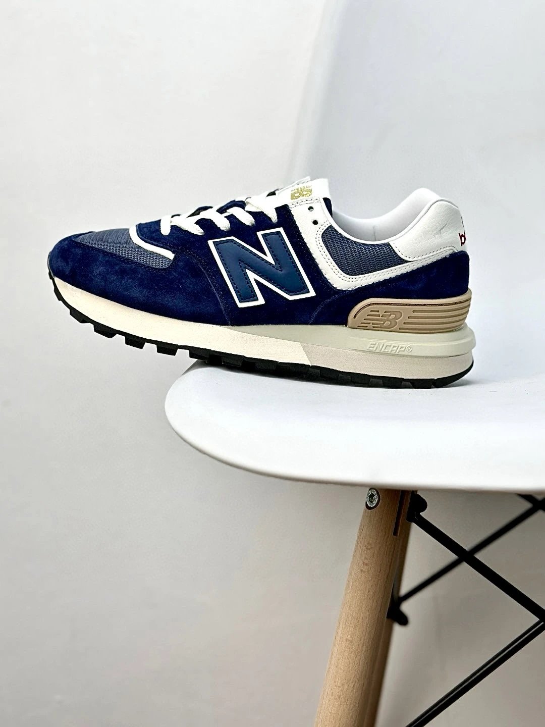 Retro Suede Mesh Running Shoes Classic Navy - Gallery Image 1 - Detailed View