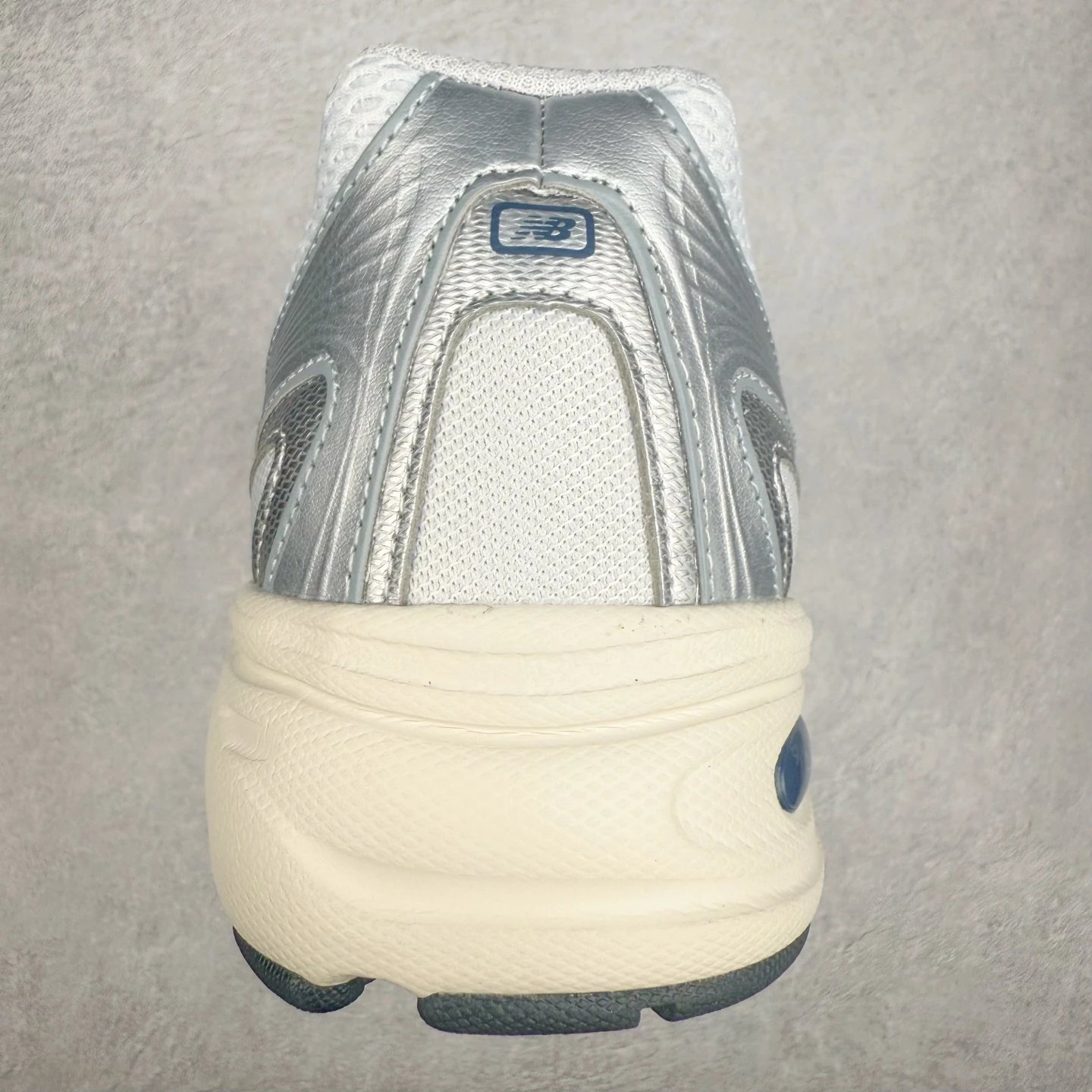 Retro Dad Sneakers Running Shoes Silver - Gallery Image 8 - Detailed View