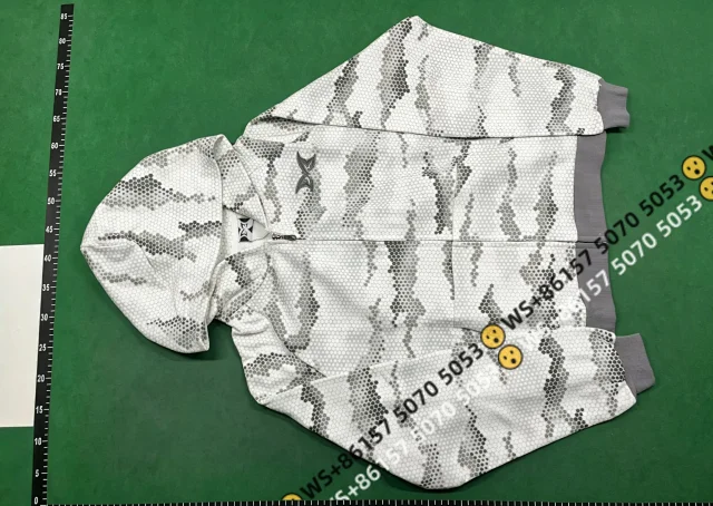 AAS Hoodies & Sweatshirts Color-block pullover hoodie product detail image 5