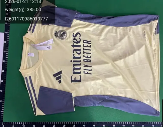 Paris Saint-Germain Football Jerseys Short-Sleeve Training Shirt and Shorts Set product detail image 9