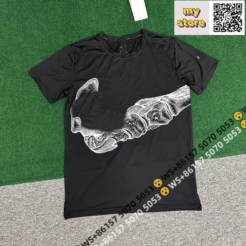 889 Black