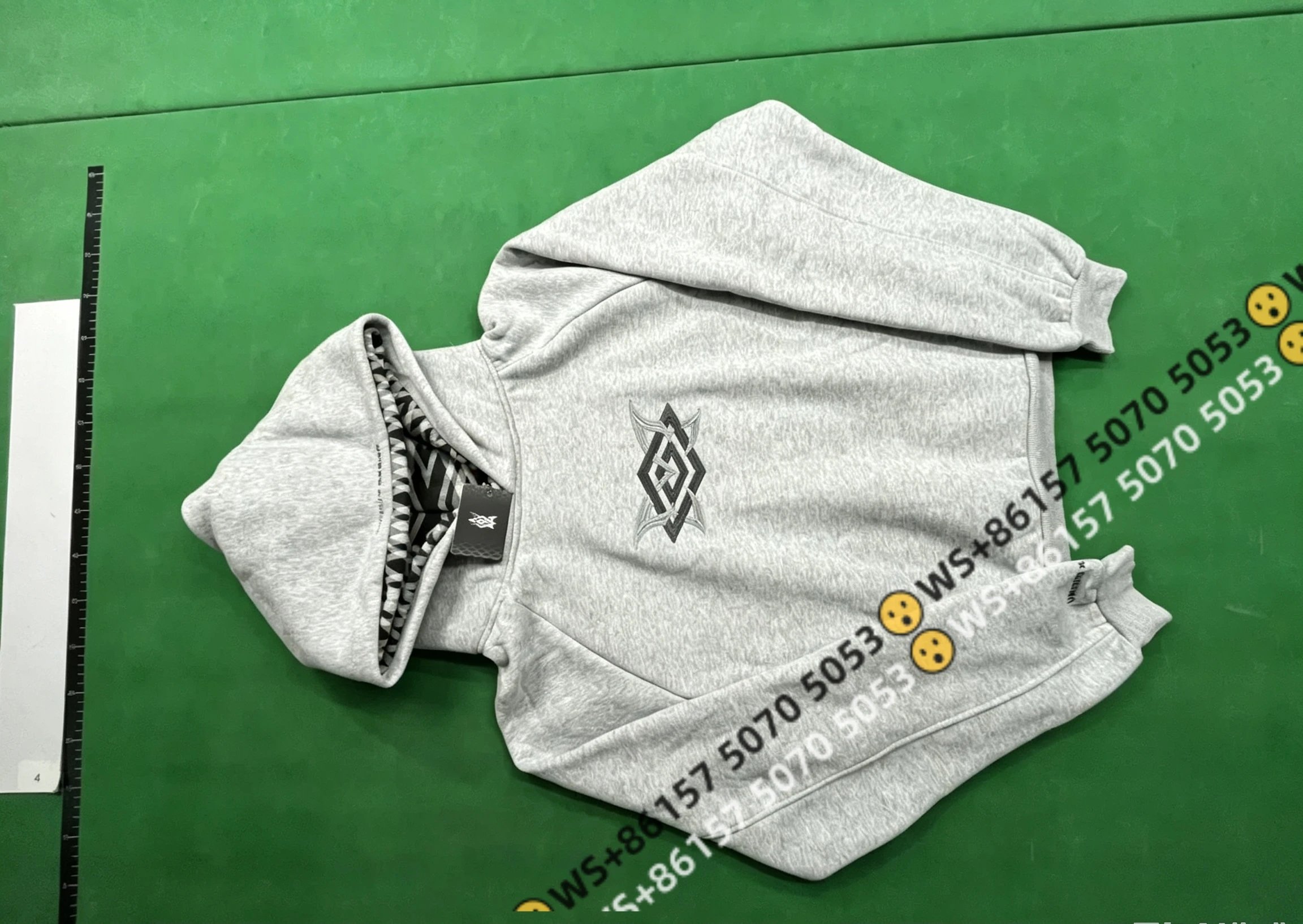 AAS Hoodies & Sweatshirts Color-block pullover hoodie image 7