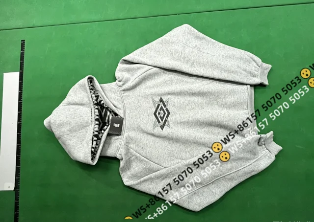 AAS Hoodies & Sweatshirts Color-block pullover hoodie product detail image 8