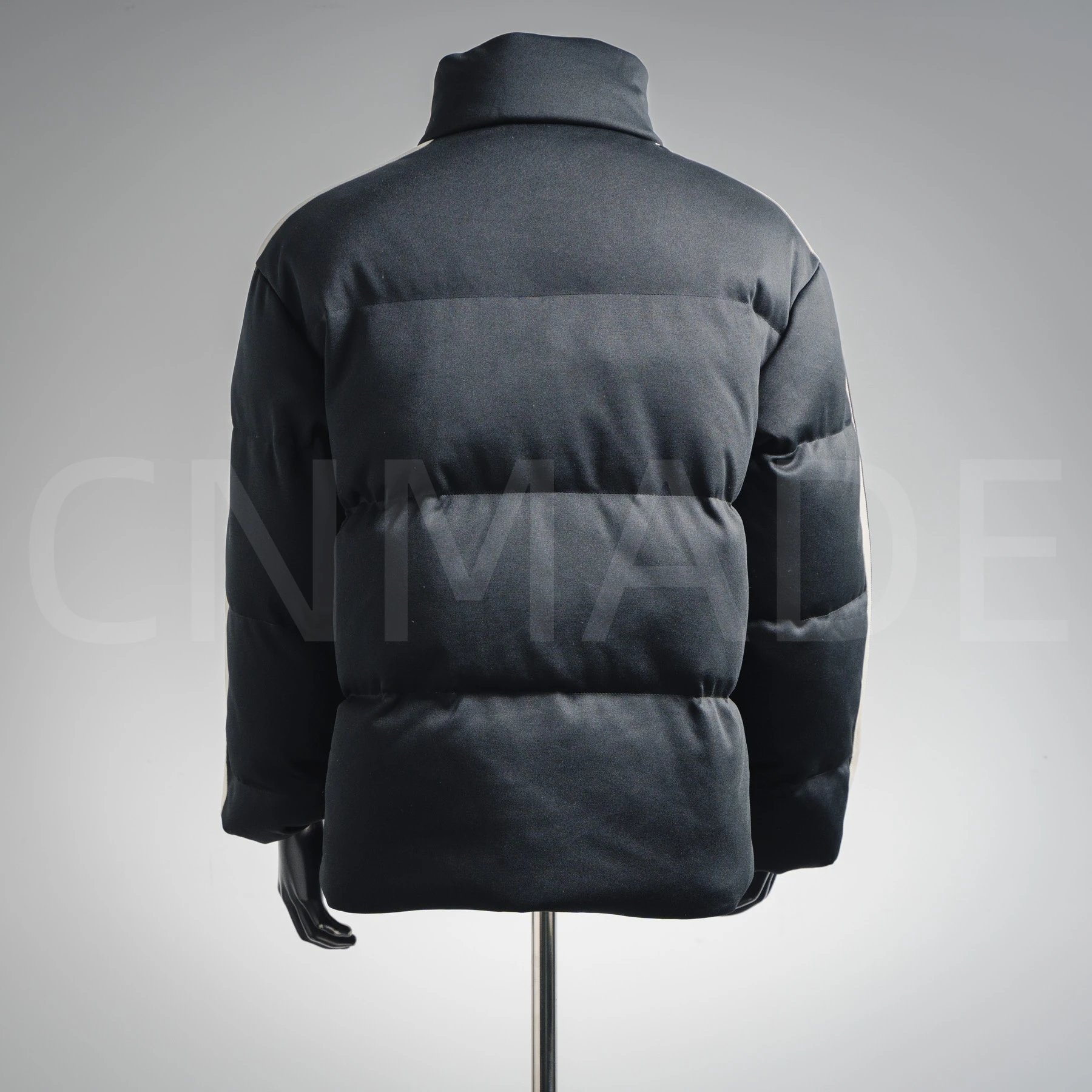 MCM0ncler联名款织带羽绒服 4