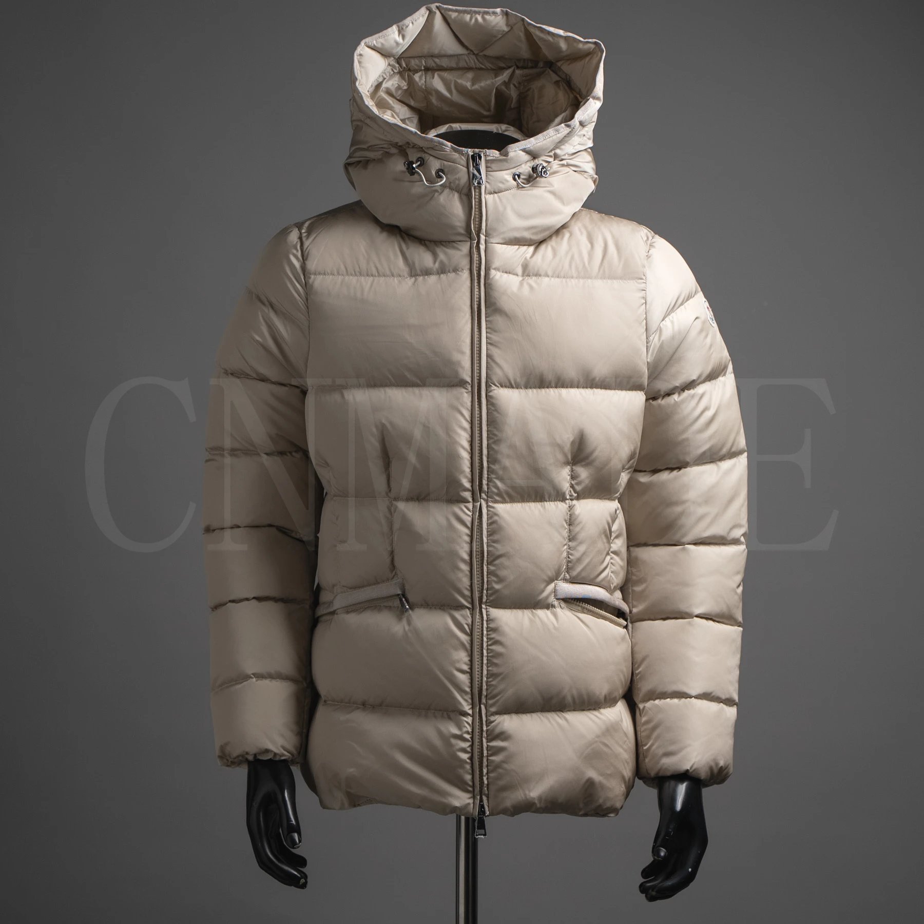 MC M0nclerAvoce女士收腰连帽羽绒服