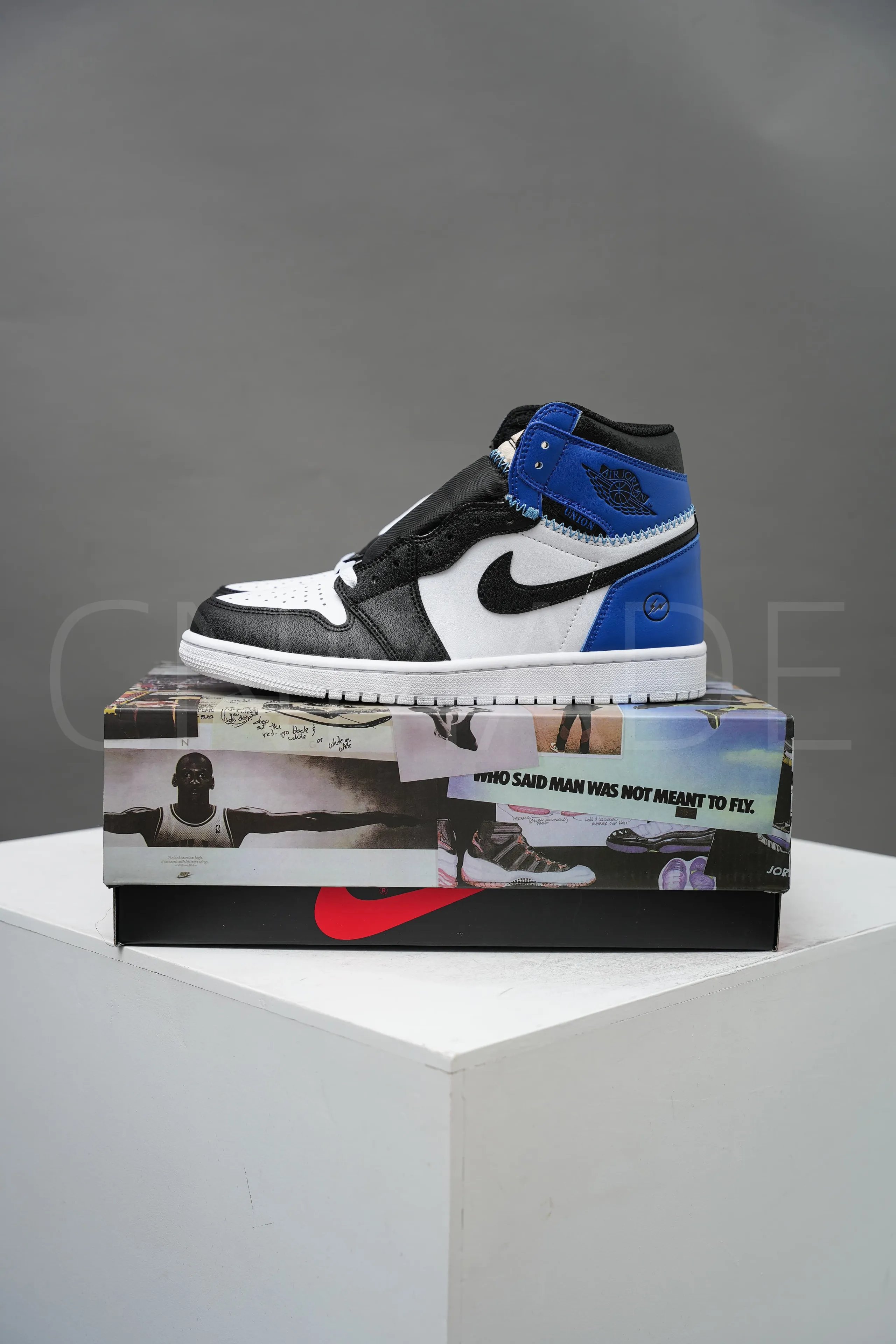 IO7847-001 Union x Fragment - Thunder Blue