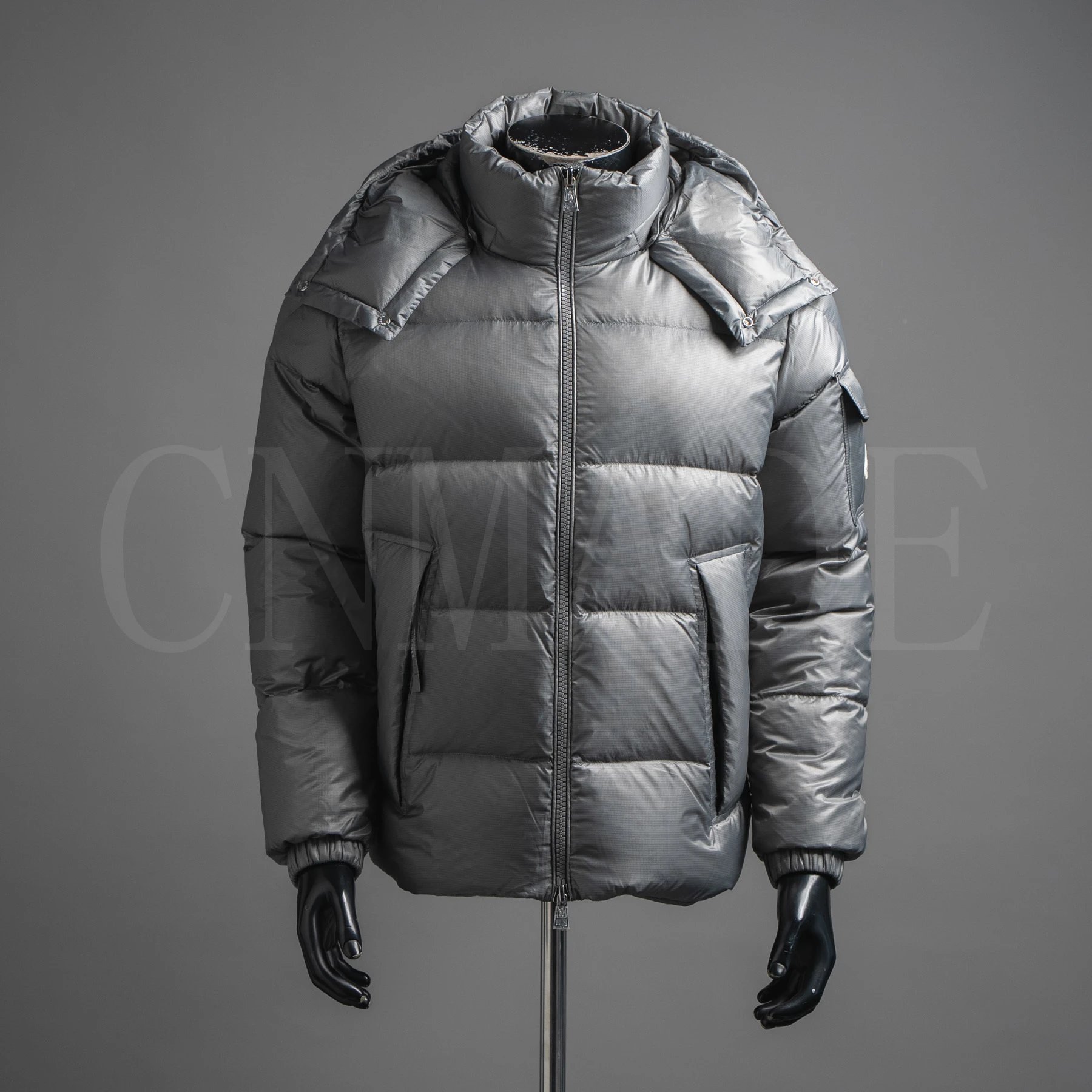 MC M0nclerma ya 二代纯色羽绒服