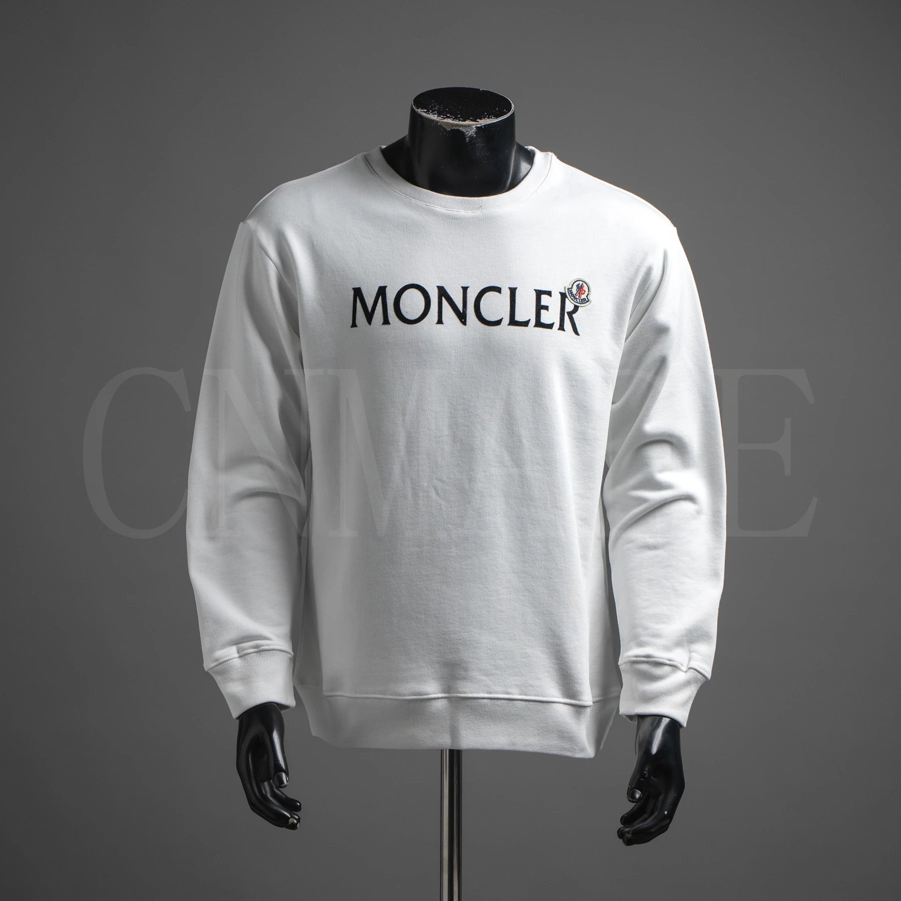 MC 经典植绒字母logo圆领卫衣