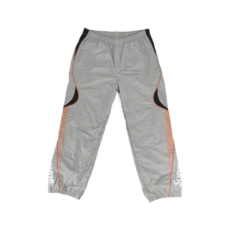 gray pants