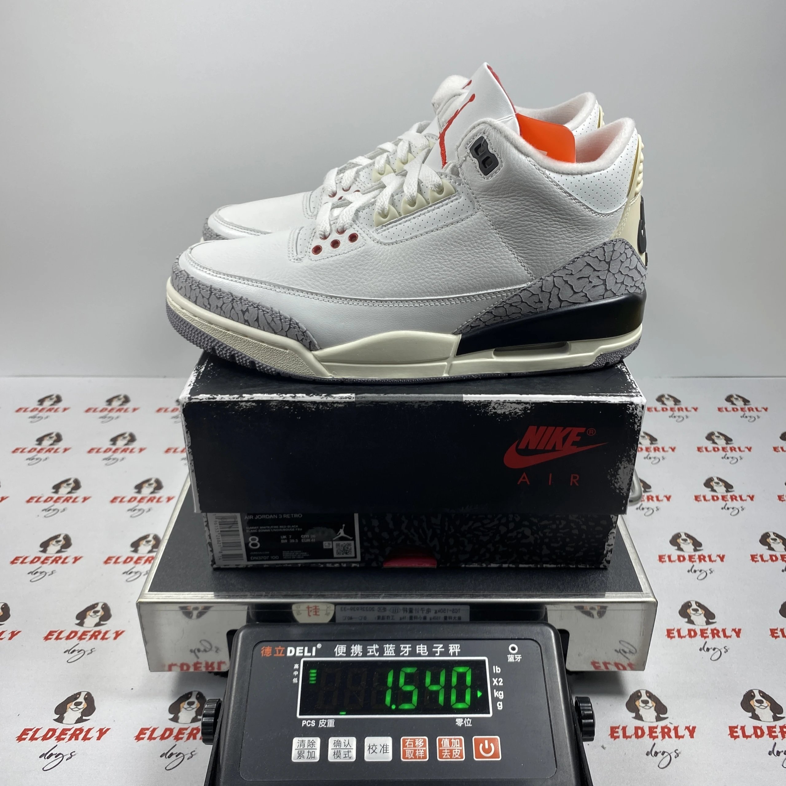 White red black DN3707-100