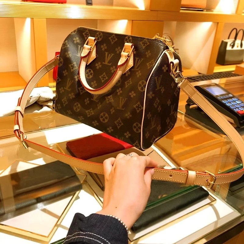 Louis Vuitton Multiple handbag models — Speedy Bandoulière 4