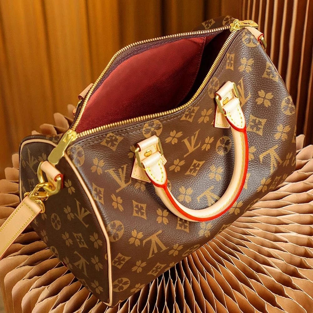 Louis Vuitton Multiple handbag models — Speedy Bandoulière 3