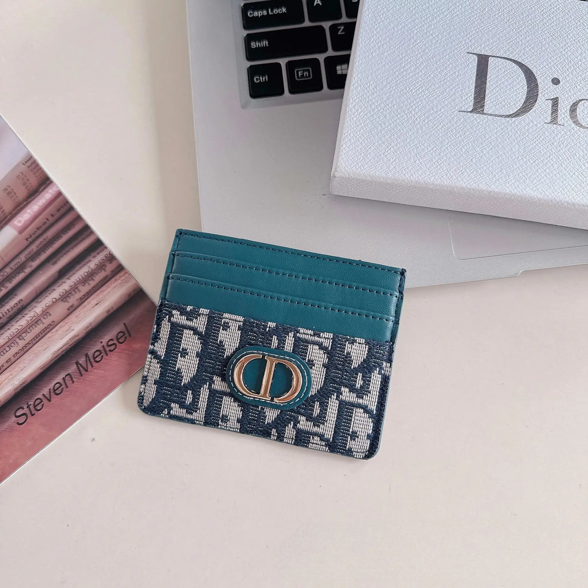 DIO-7-Slot Card Holder-Teal