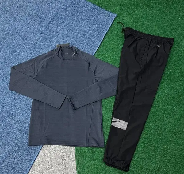 Nike Pro Warm Base Layer Top and Jogger Pants Set Dark Gray / Black Activewear - 1