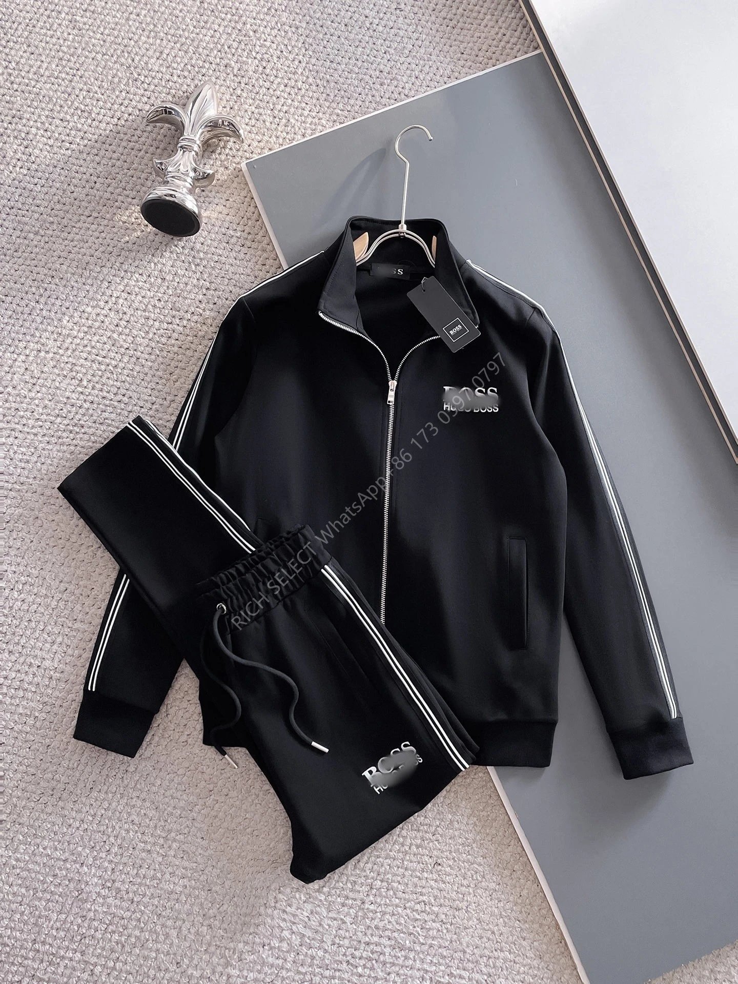 BOSS-Black 2512