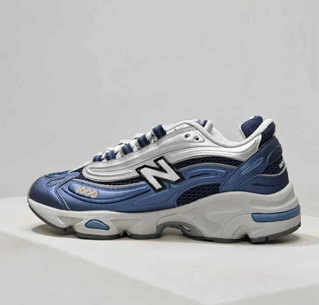 New Balance Sneakers 1000 product detail image 1