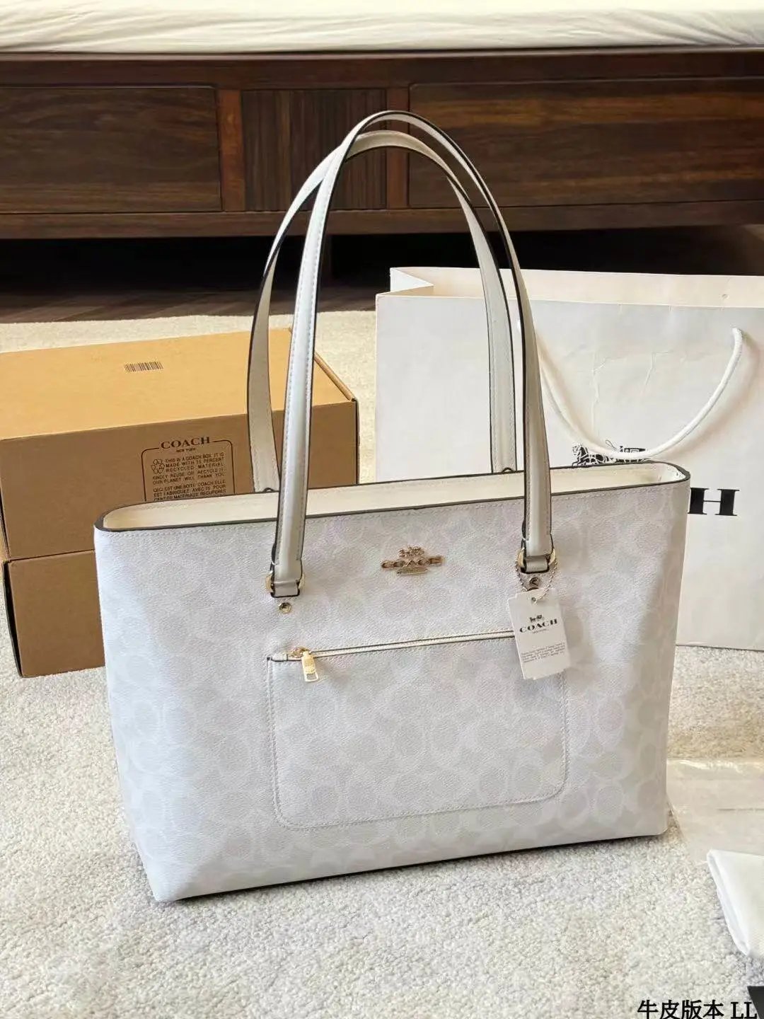 Coach Shoulder Bags Tote with front zip pocket — Style Seven