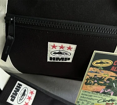 Corteiz Travel Bags Alcatraz Duffle product detail image 8