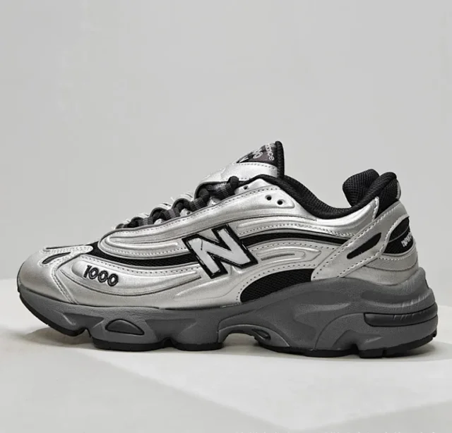 New Balance Sneakers 1000 product detail image 4