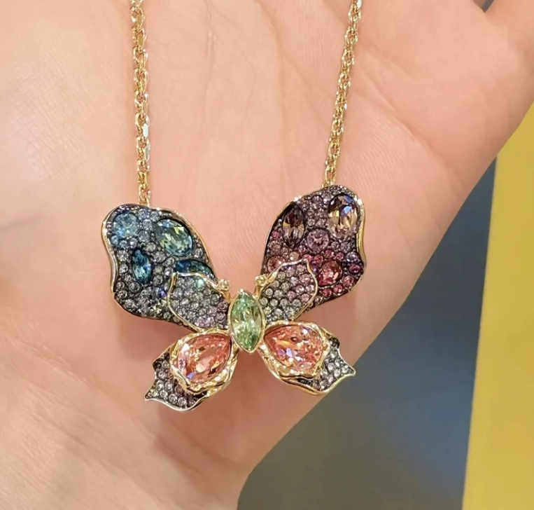 Unbranded Jewelry Crystal Flower — Butterfly