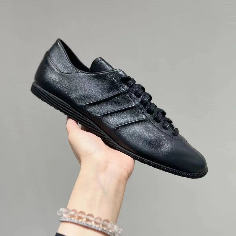 Yohji Yamamoto Sneakers Low-Top Lace-Up Three-Stripe image 4