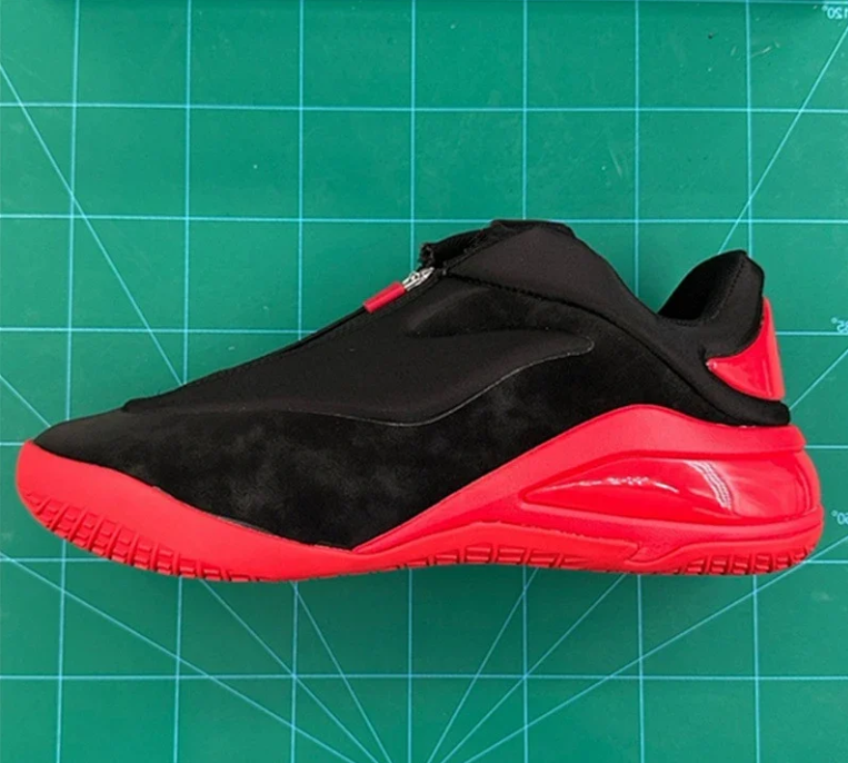 Unbranded Sneakers Low-top lace-up with sculpted overlay panels — Black and red