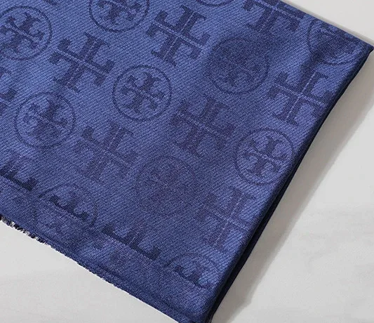 Tory Burch Scarves Double T logo print scarf with fringed ends — Royal blue