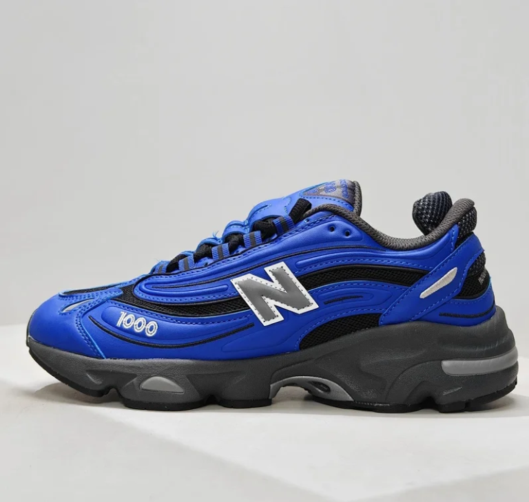 New Balance Sneakers 1000 — 11