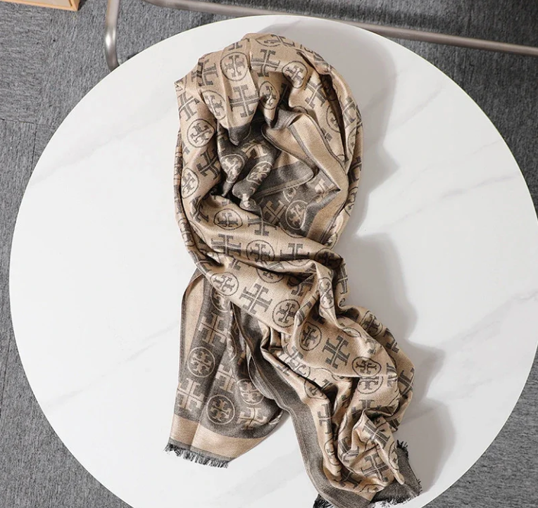 Tory Burch Scarves Double T logo print scarf with fringed ends image 3