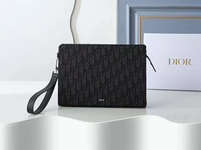 Dior Wallets & Card Holders Oblique Monogram Zip Wristlet Pouch product detail image 1