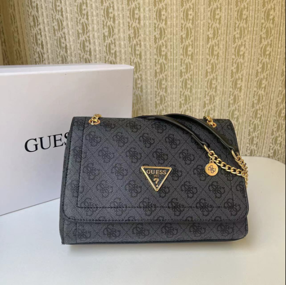 GUESS Crossbody Bags Triangle Logo Flap Chain Bag — Black flower