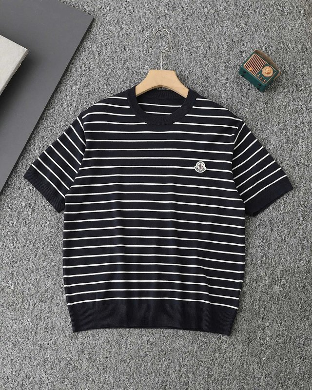 Moncler T-Shirt: seller detail photo 10