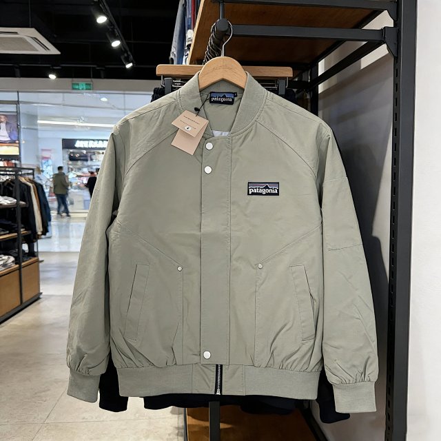 Patagonia Jacket: seller detail photo 3