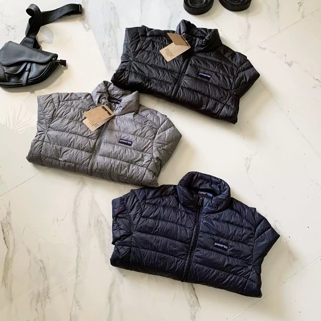 Patagonia Down Jacket: seller detail photo 5