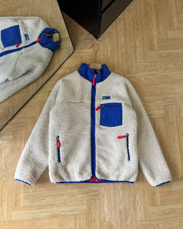 Patagonia cotton coat: seller detail photo 3