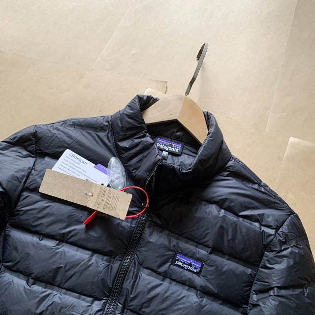 Patagonia Down Jacket: seller detail photo 7