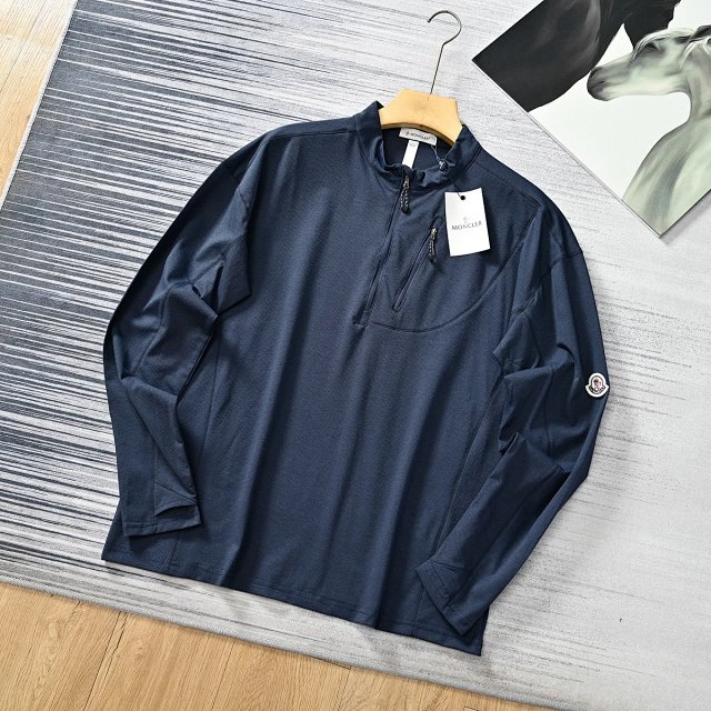 Moncler Sweatshirt: seller detail photo 4