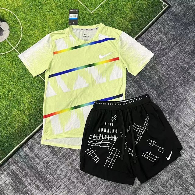 Nike Sports Set: seller detail photo 10