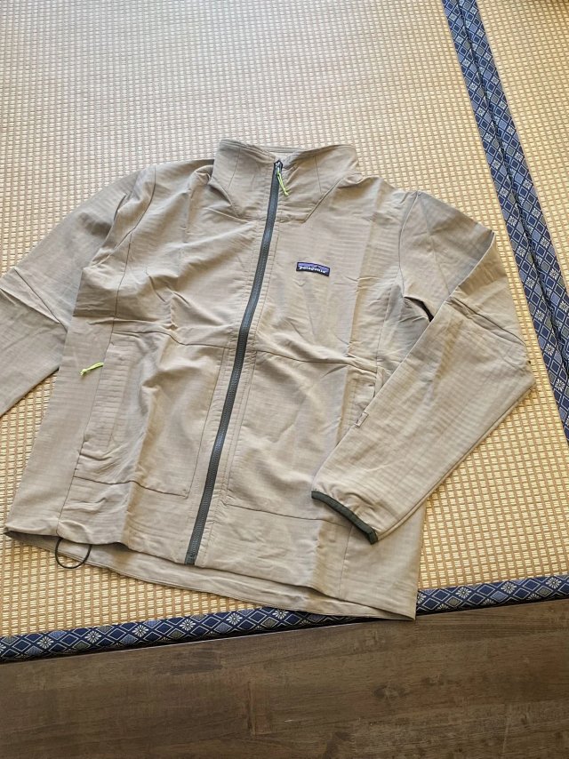 Patagonia Jacket: seller detail photo 4