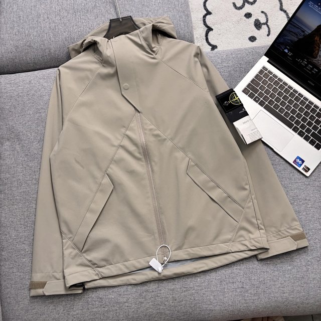 Stone Island Jacket: seller detail photo 7