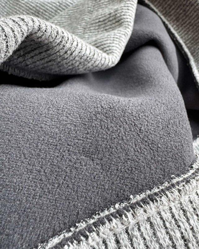 Moncler Sweatshirt: seller detail photo 9