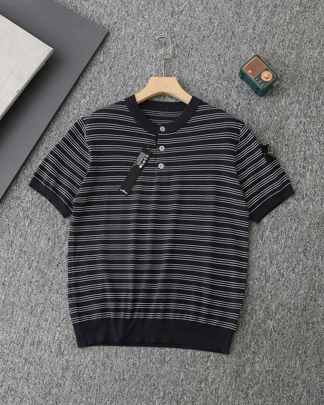Stone Island T-Shirt: seller detail photo 9