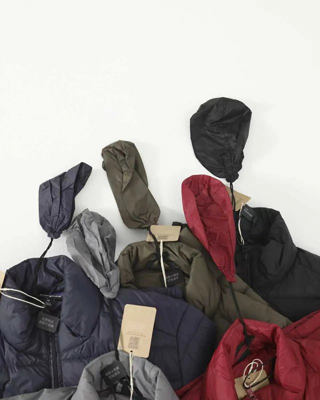Patagonia Down Jacket: seller detail photo 7